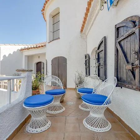 Apto Con Vista Al Mar: Piscina, Barbacoa, Wifi Y Parking En Montgo, L'escala - Es-89-126